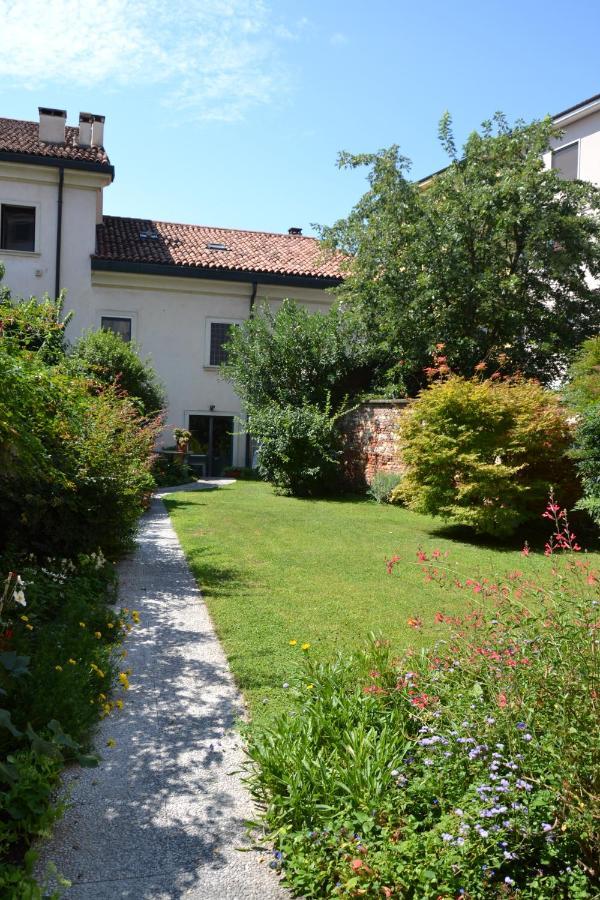 Mansarda Fogazzaro Apartment Vicenza Exterior photo